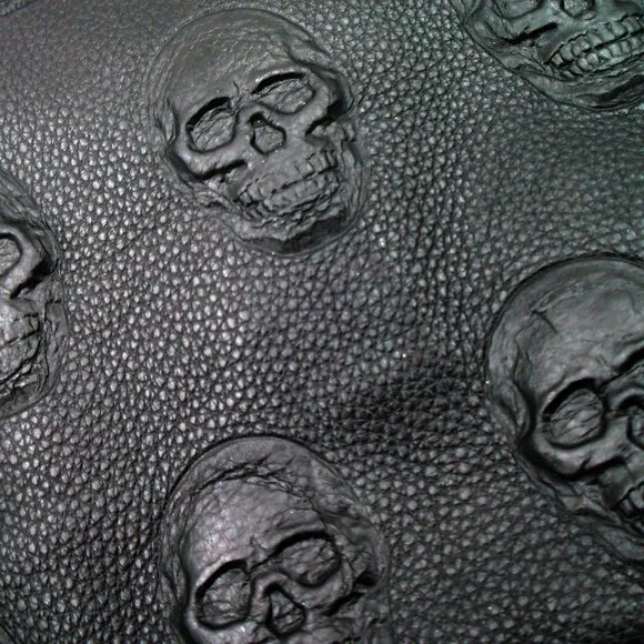 IO PELLE Made In Italy Black Skull Embossed Leather Hobo Shoulder Bag - Picture 2 of 6